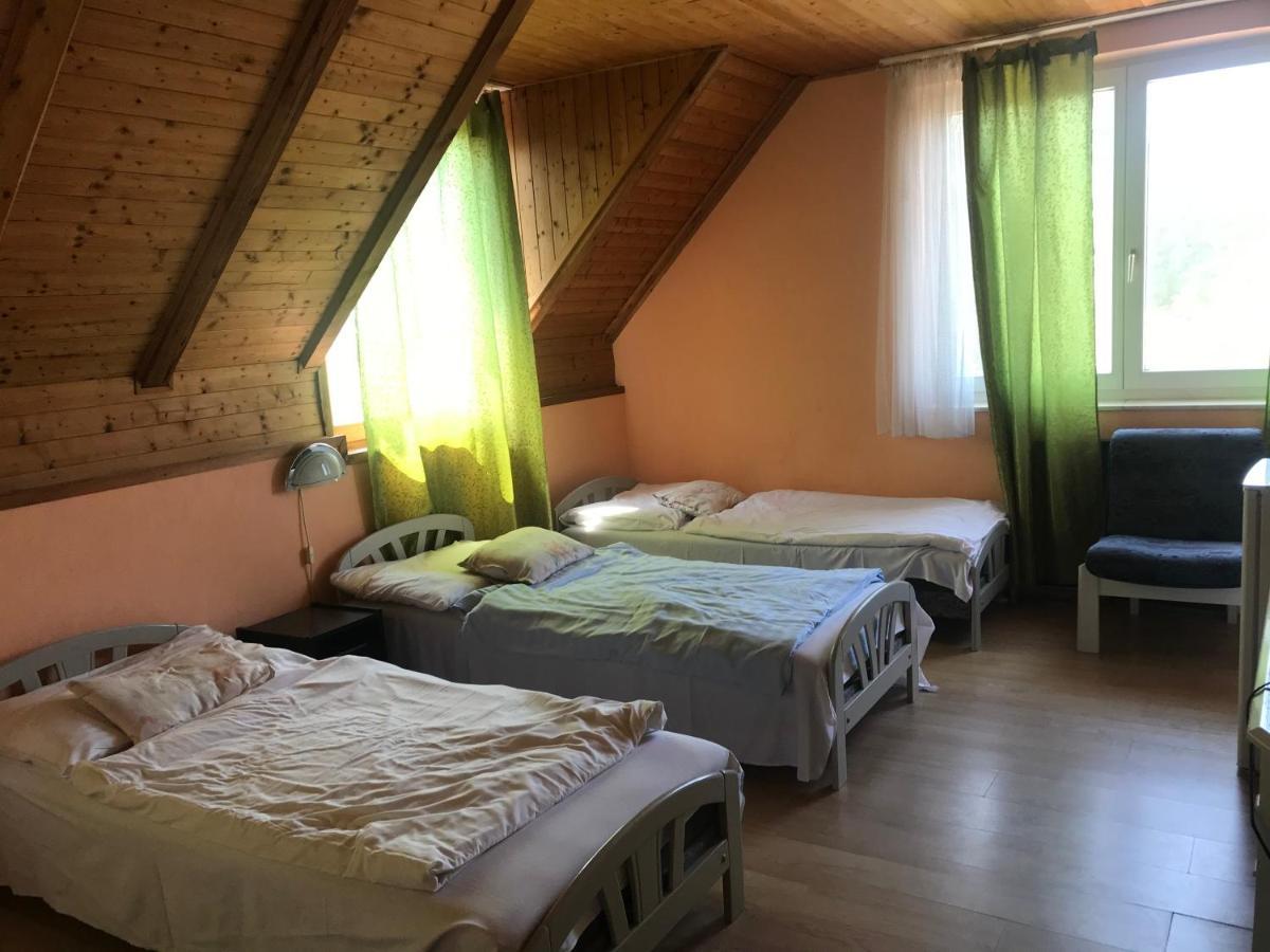 Francoise Szallo Balatonlelle Buitenkant foto